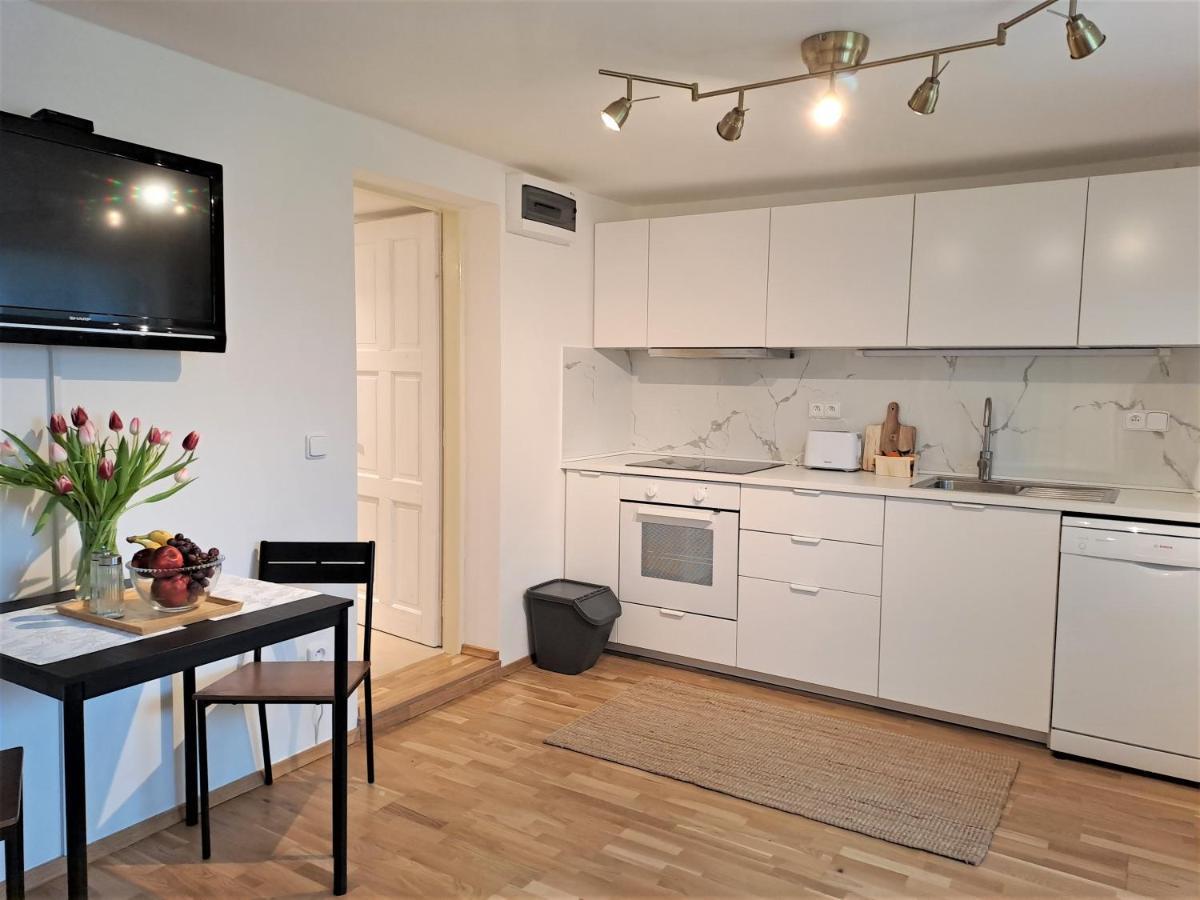 Apartmanovy Dum Se Zahradou V Klidne Casti Prahy Praga Exterior foto